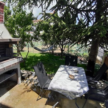 Soula'S Sunshine Green Apartment Nea Karvali Bagian luar foto